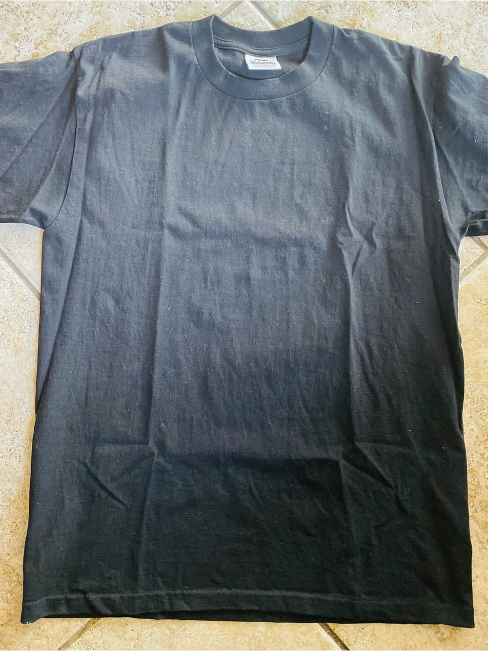 Essential Black Crewneck T-Shirt - Unbranded